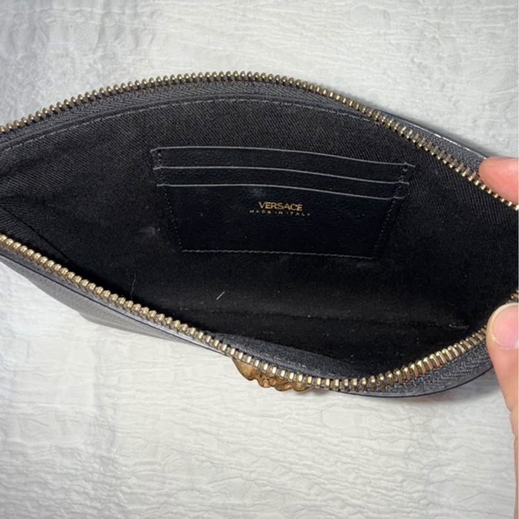 Versace Leather Wristlet with Gold Medusa Logo - Picture 3 of 3
